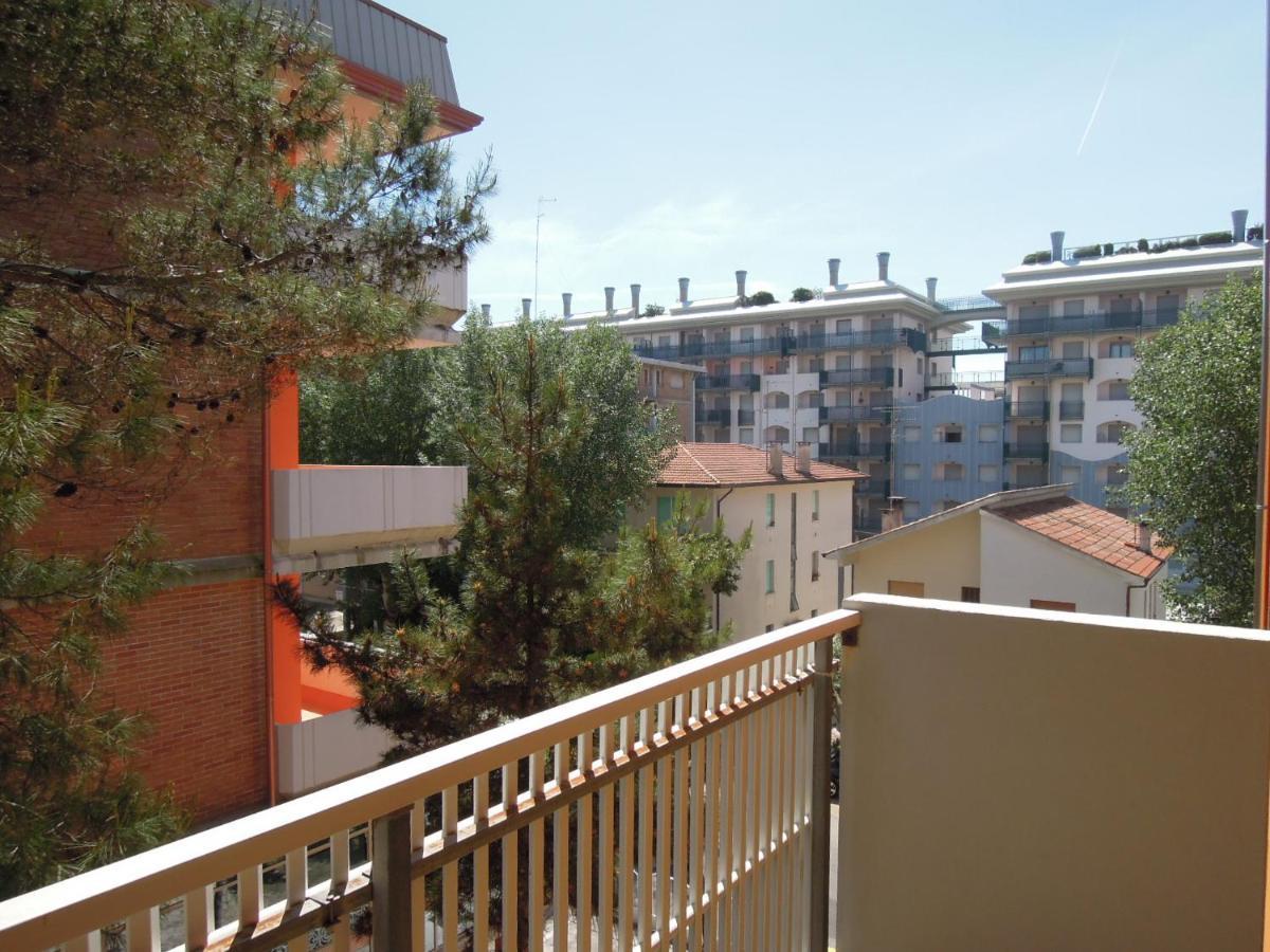 Cozy Flat Perfect For Families Next To The